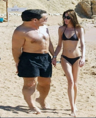 On peut aussi agrandir... oh le gros Sarko!